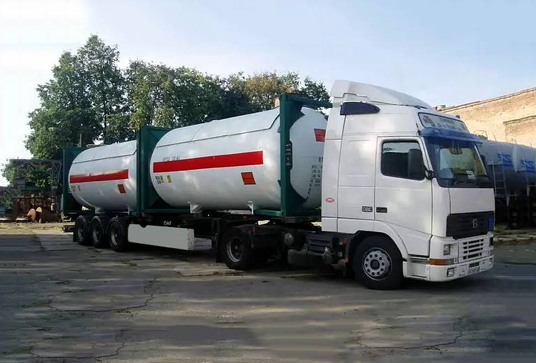 Стоимость транспортирвоки спец. грузов И другого из Кострома в Оренбург